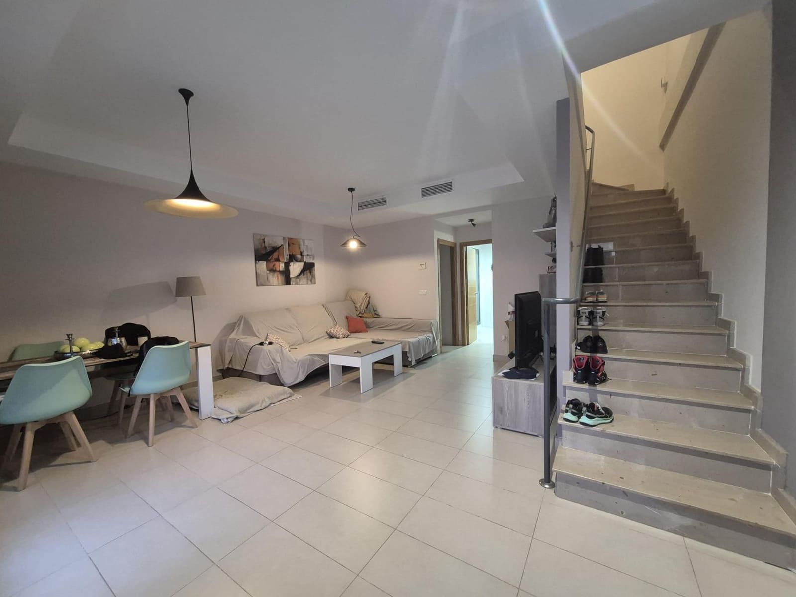 3 soveværelse Rækkehus til leje i Polop med garage - € 1.000 (Ref: 9482052)