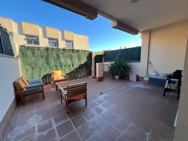 3 makuuhuone Rivitalo vuokrattavana paikassa Polop mukana 
autotalli - 1 000 € (Ref: 9482052)