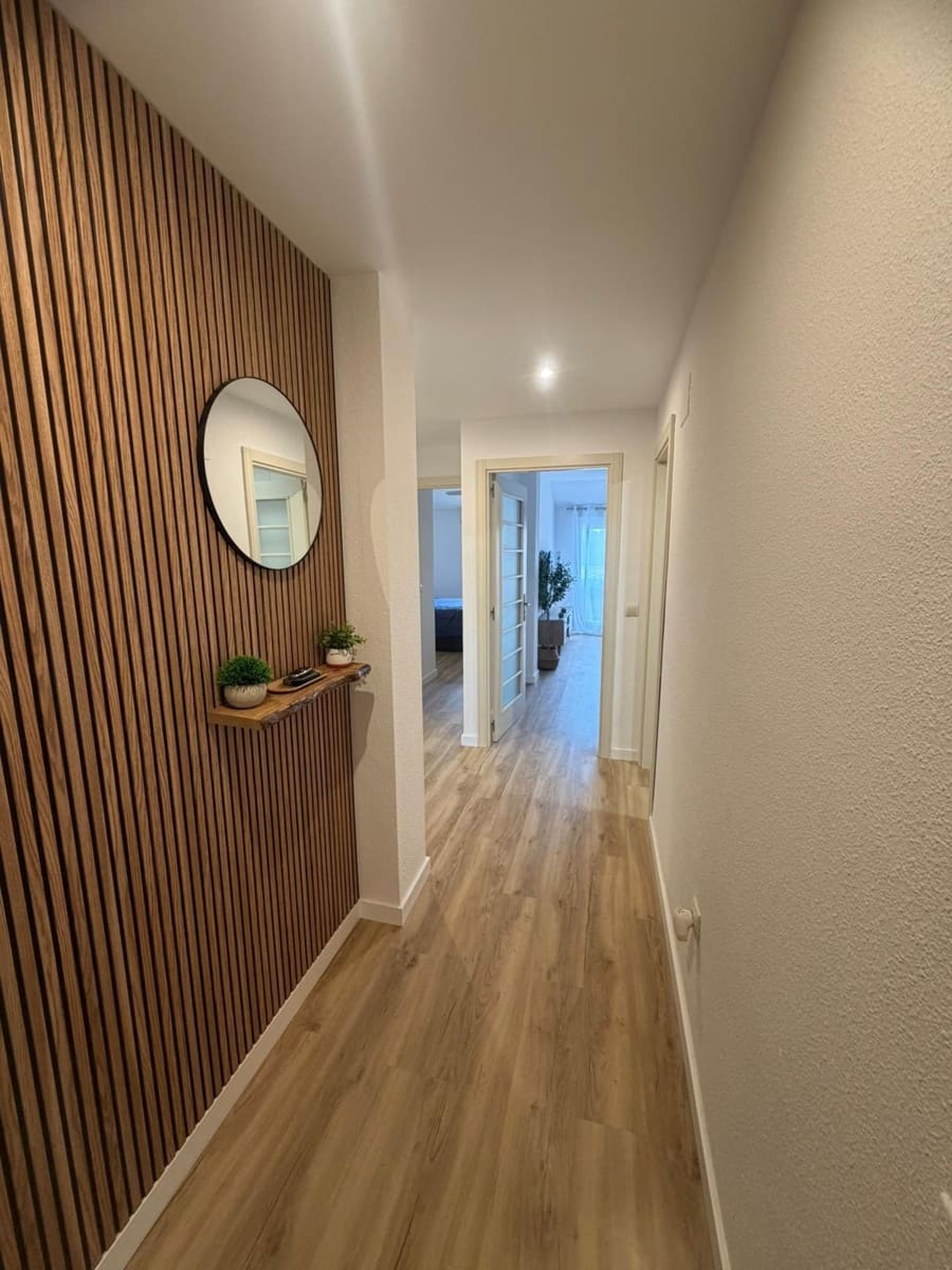 2 bedroom Flat for sale in La Nucia with pool - € 220,000 (Ref: 9482053)