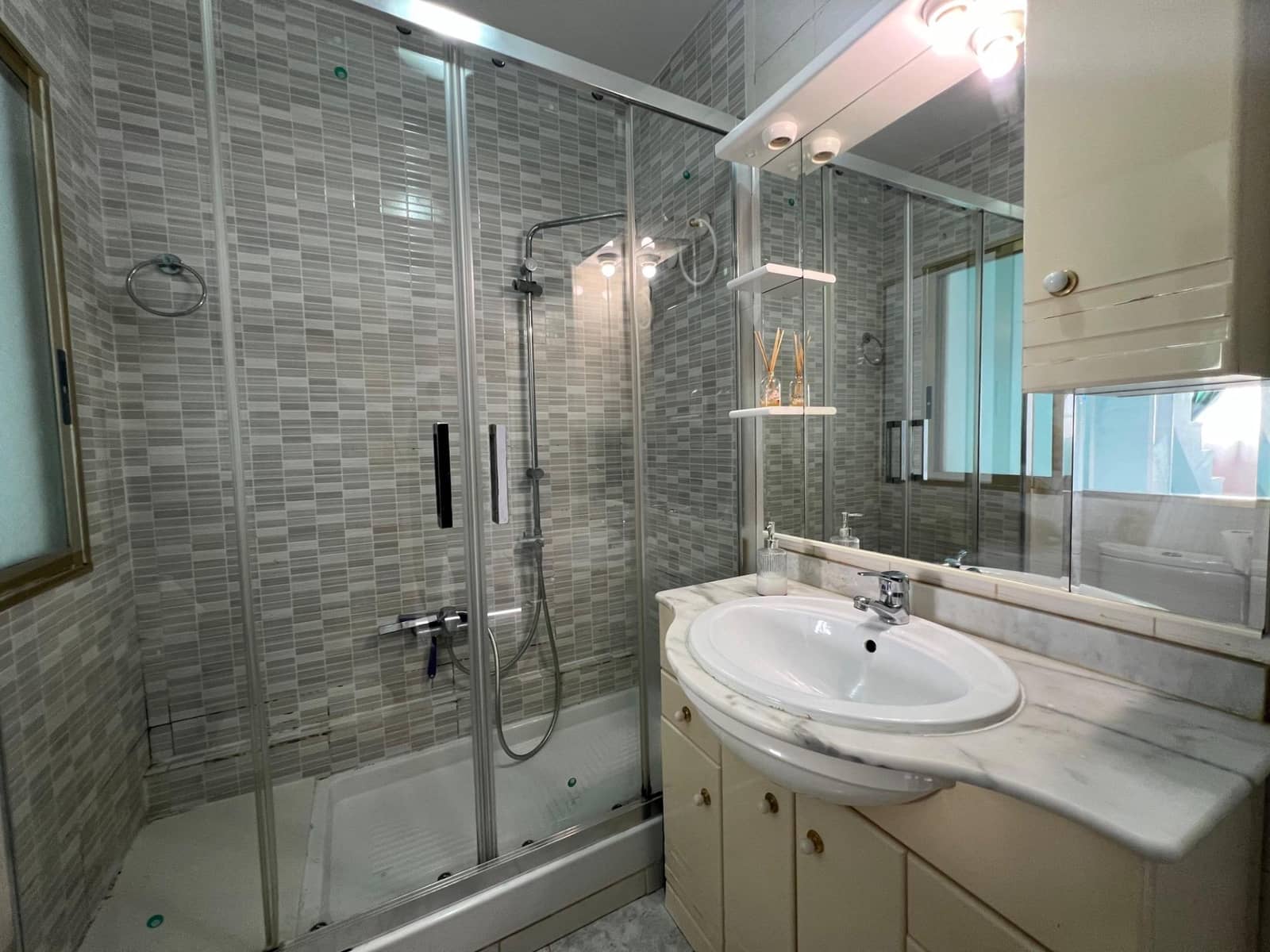 2 soveværelse Rækkehus til salg i La Nucia - € 190.000 (Ref: 9499754)