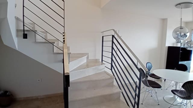 3 makuuhuone Huoneisto myytävänä paikassa Finestrat mukana 
autotalli - 449 995 € (Ref: 9541142)