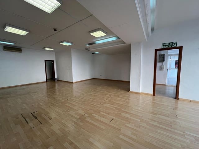 Commercieel te huur in Polop - € 1.000 (Ref: 9548226)