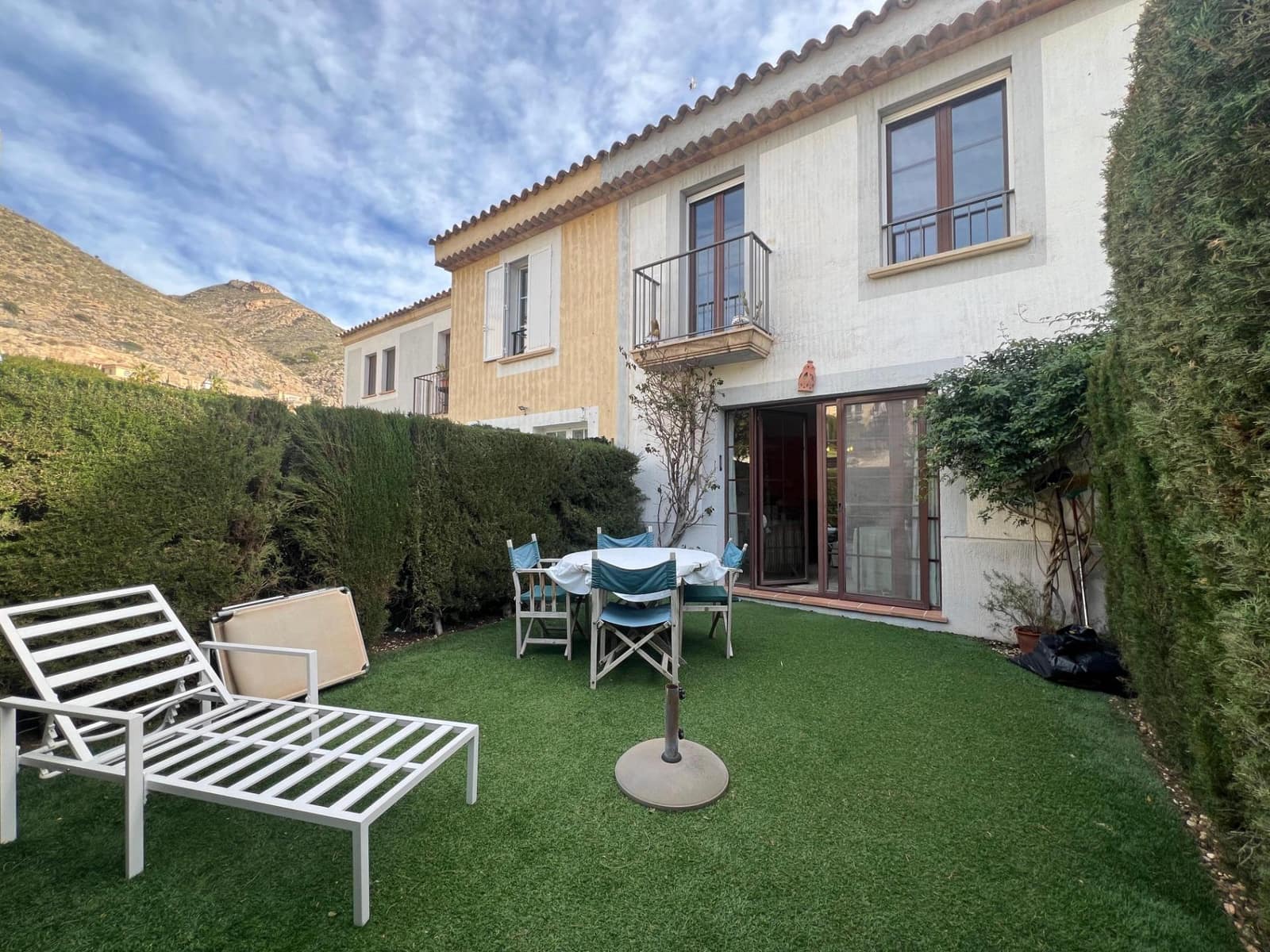 3 soverom Rekkehus til salgs i Finestrat med svømmebasseng - € 339 000 (Ref: 9586547)