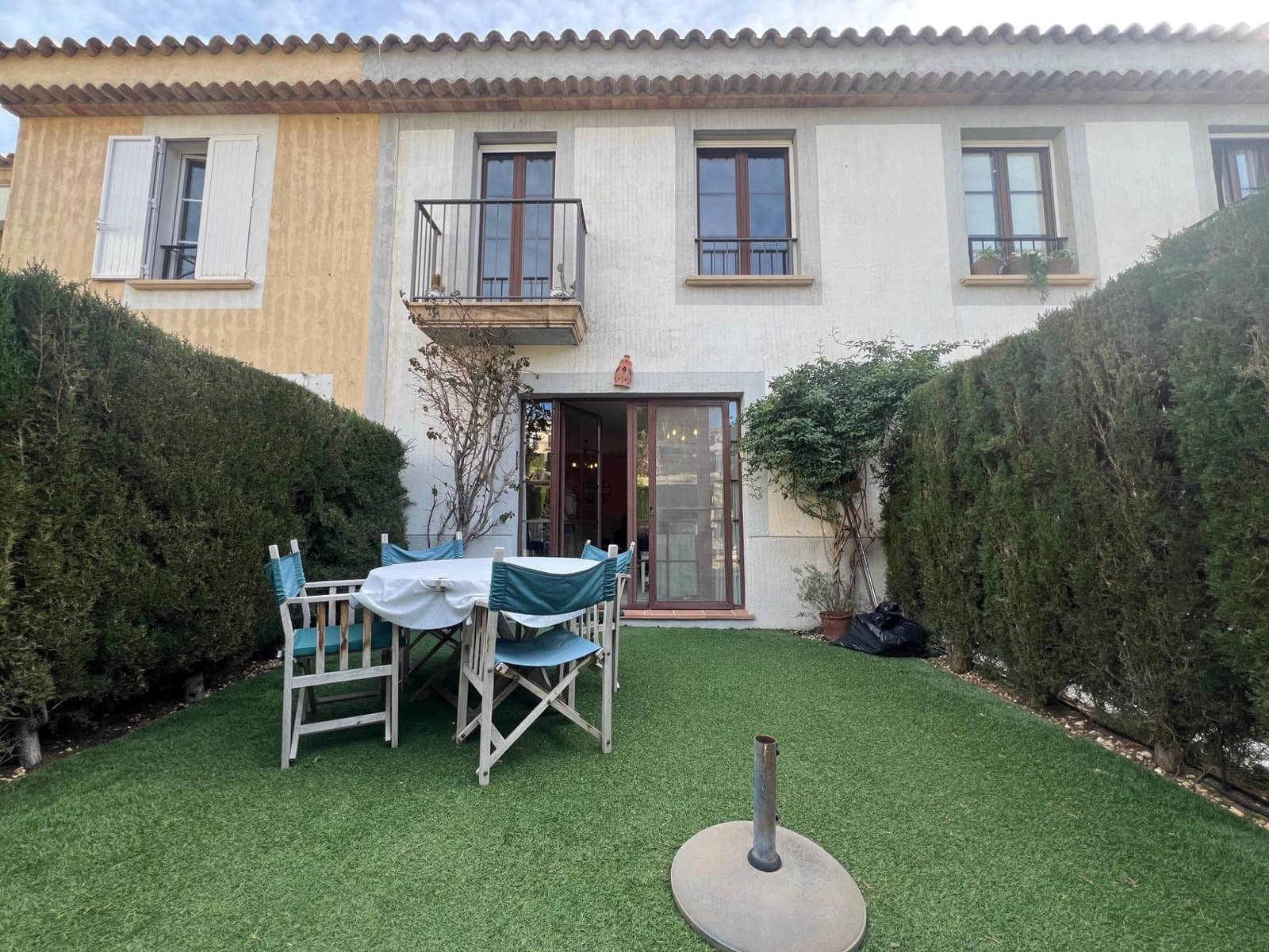 3 soverom Rekkehus til salgs i Finestrat med svømmebasseng - € 339 000 (Ref: 9586547)