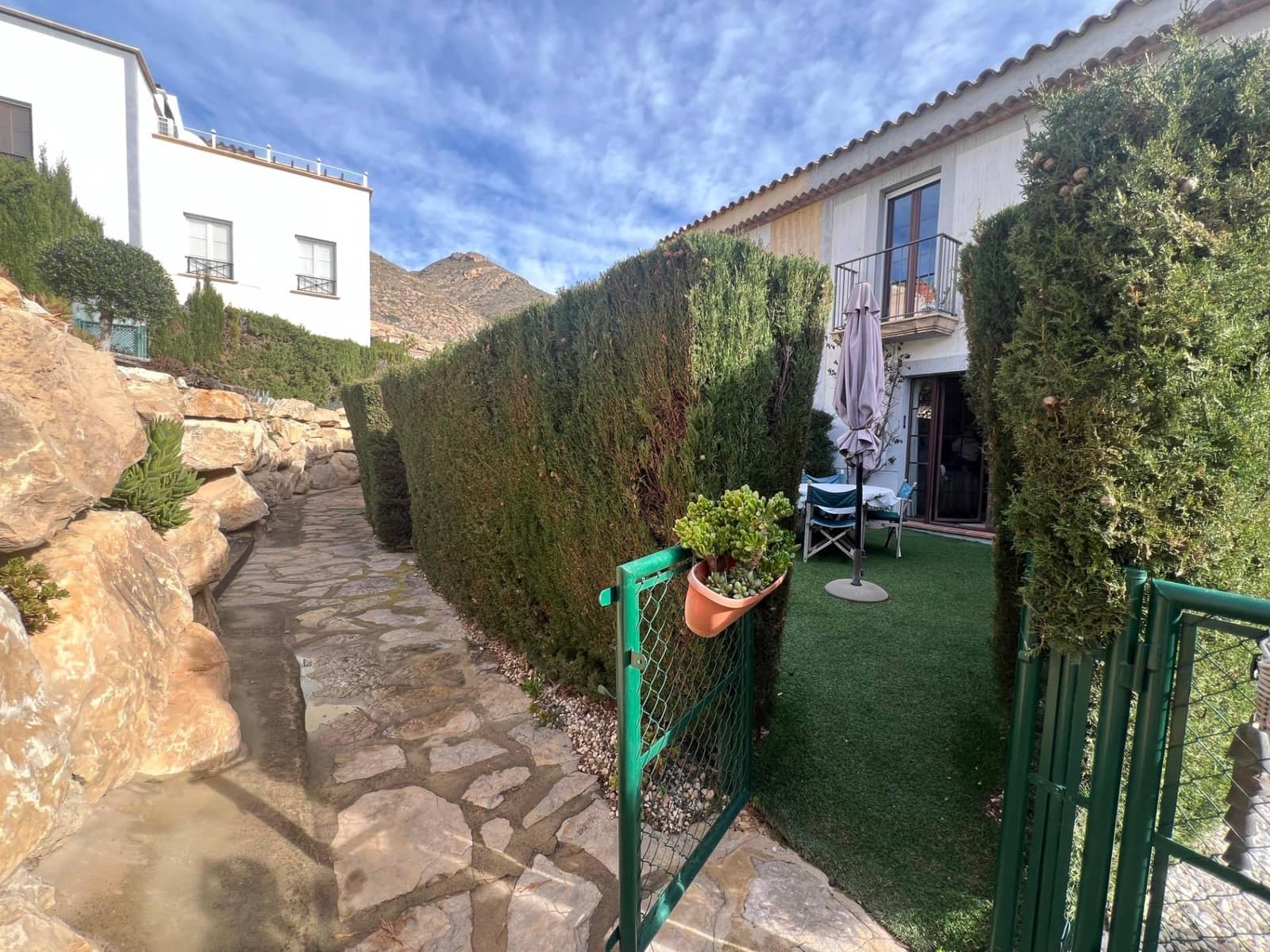 3 soverom Rekkehus til salgs i Finestrat med svømmebasseng - € 339 000 (Ref: 9586547)