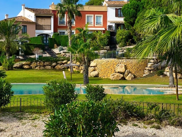 3 slaapkamer Rijtjeshuis te koop in Golf Bahía, Finestrat met zwembad - € 329.000 (Ref: 9586547)