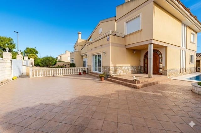 4 sovrum Villa till salu i Alfaz del Pi / L'Alfàs del Pi med pool garage - 550 000 € (Ref: 9619277)