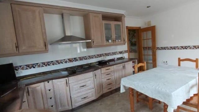 4 sovrum Villa till salu i Alfaz del Pi / L'Alfàs del Pi med pool garage - 550 000 € (Ref: 9619277)