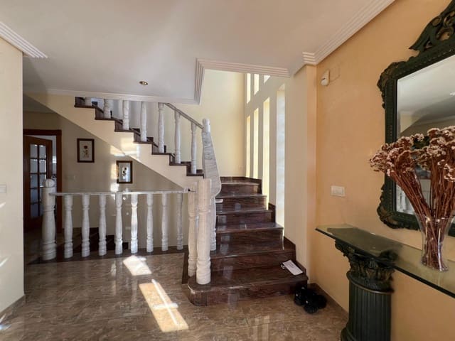 4 sovrum Villa till salu i Alfaz del Pi / L'Alfàs del Pi med pool garage - 550 000 € (Ref: 9619277)