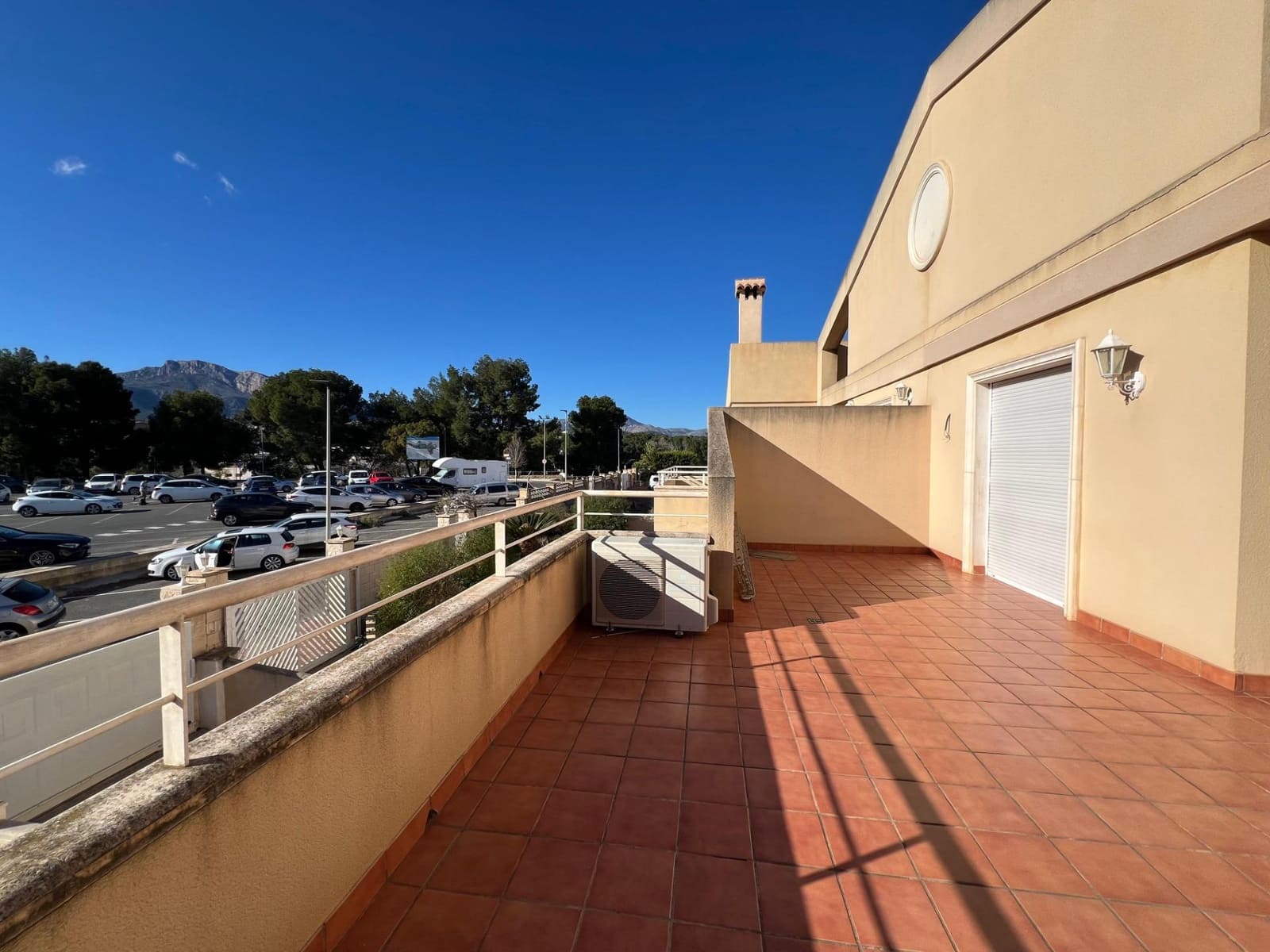 4 sovrum Villa till salu i Alfaz del Pi / L'Alfas del Pi med pool garage - 550 000 € (Ref: 9619277)