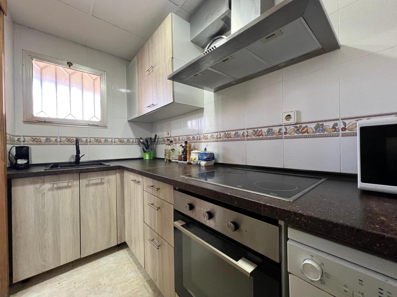 2 soveværelse Lejlighed til salg i Benidorm med swimmingpool garage - € 440.000 (Ref: 9627579)