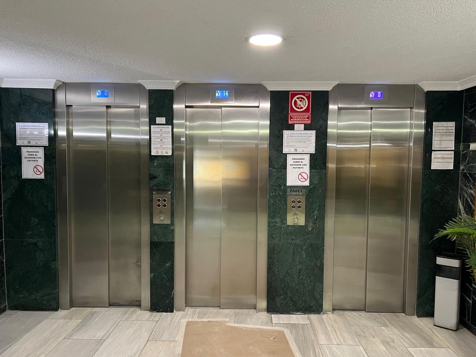 2 soveværelse Lejlighed til salg i Benidorm med swimmingpool garage - € 440.000 (Ref: 9627579)