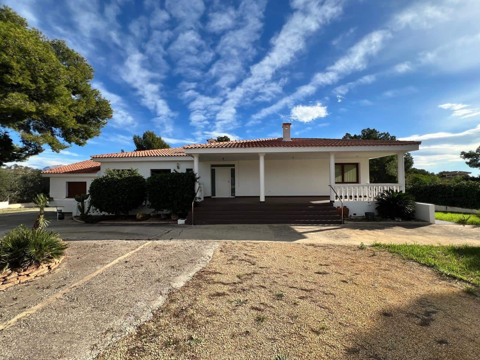 2 quarto Moradia para venda em La Nucia com piscina - 950 000 € (Ref: 9670713)