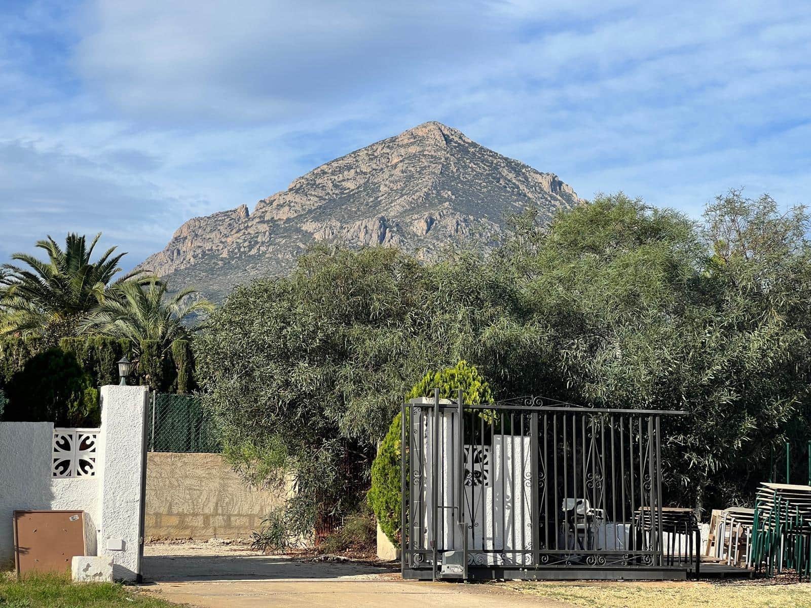 2 quarto Moradia para venda em La Nucia com piscina - 950 000 € (Ref: 9670713)