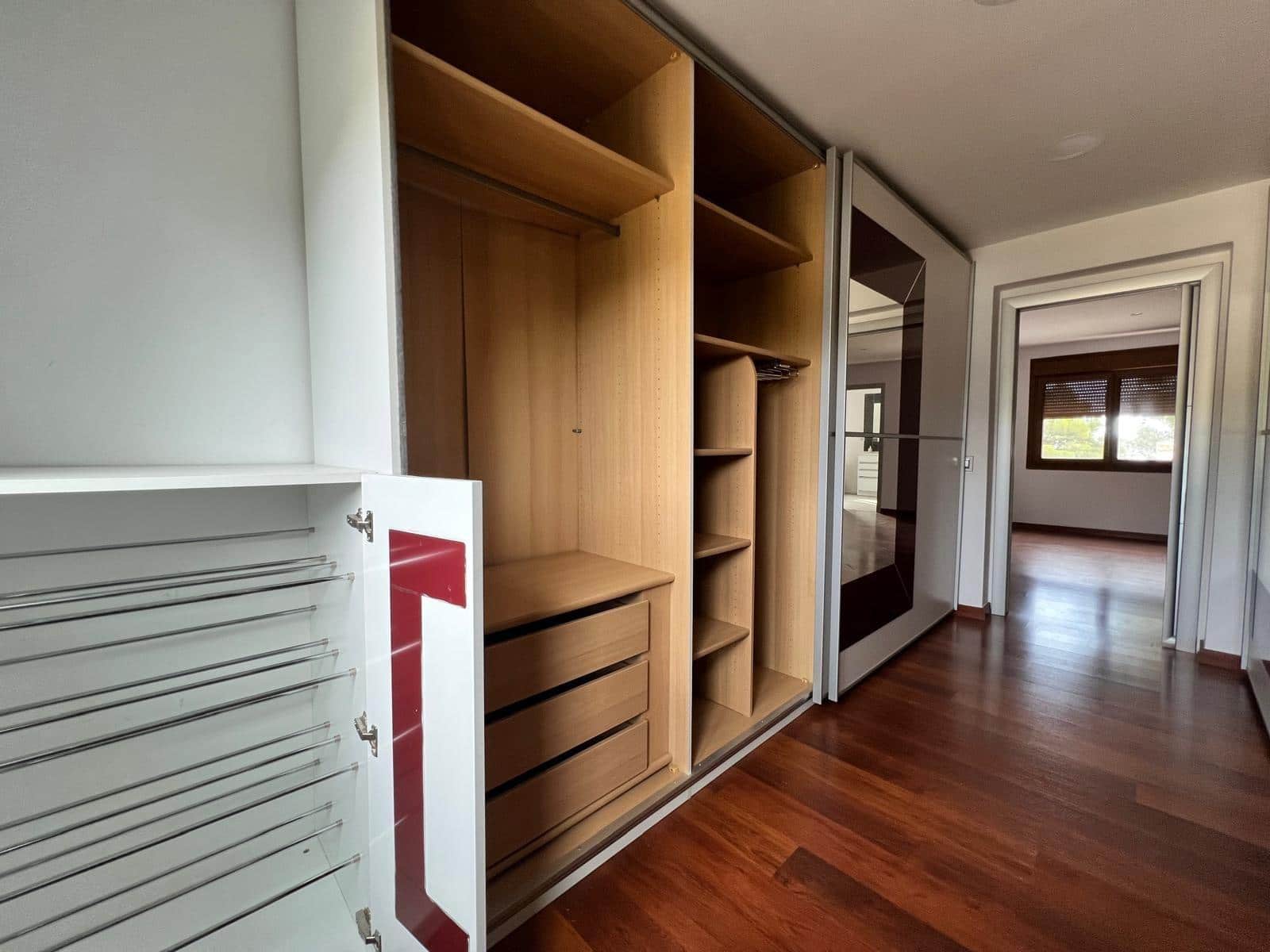 2 quarto Moradia para venda em La Nucia com piscina - 950 000 € (Ref: 9670713)