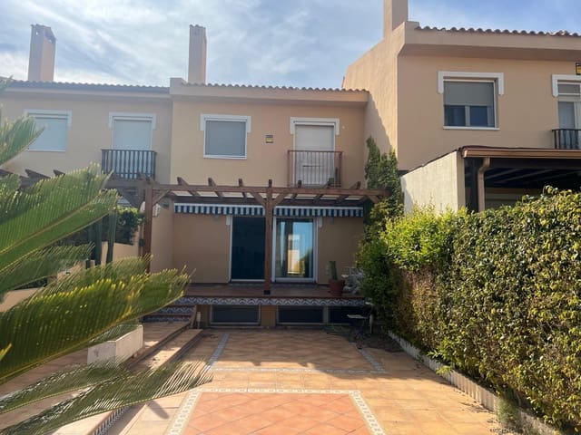 4 slaapkamer Villa te koop in El Campello met zwembad garage - € 715.000 (Ref: 9679888)