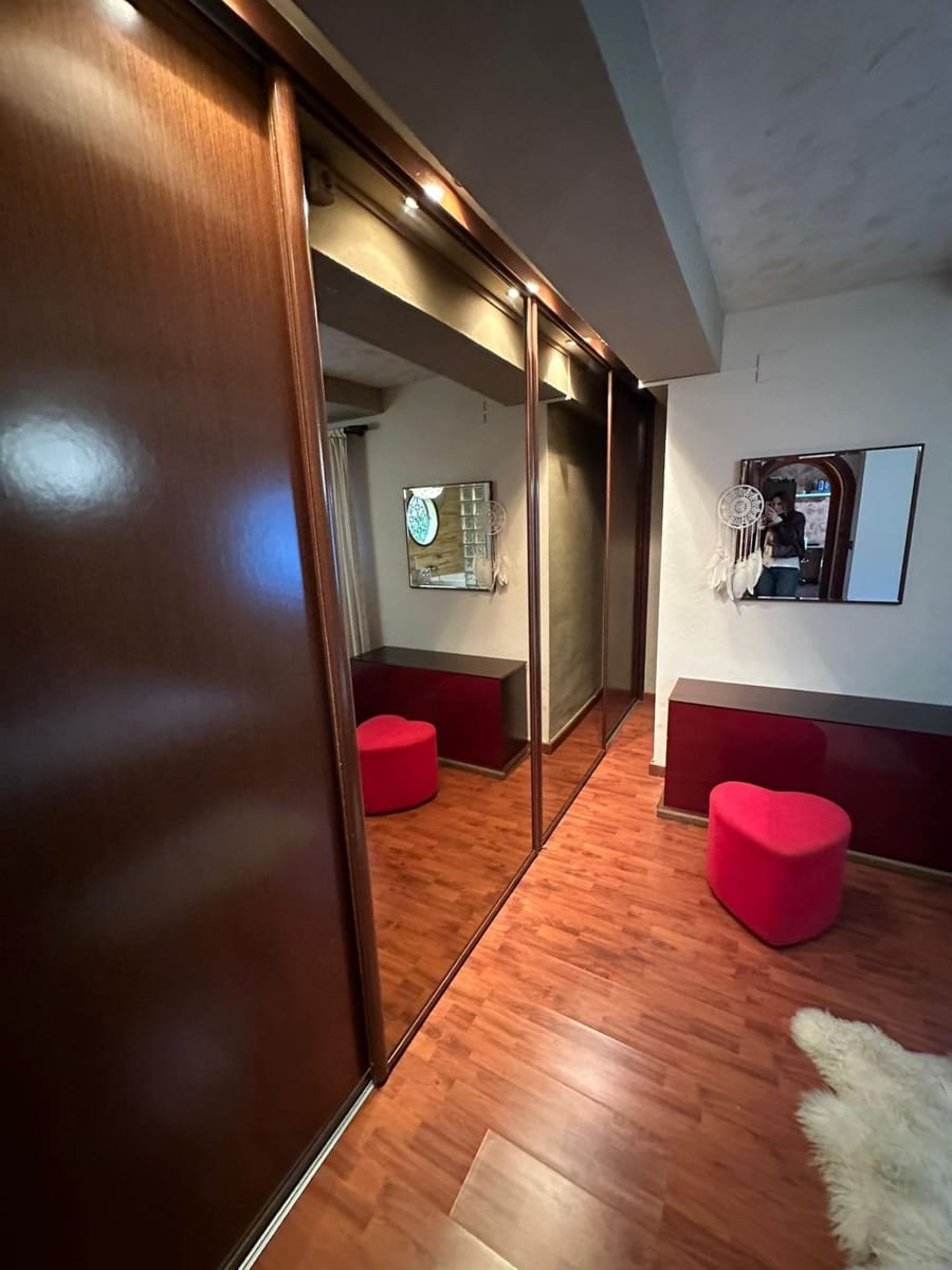 4 Zimmer Villa zu verkaufen in Polop - 650.000 € (Ref: 9686474)