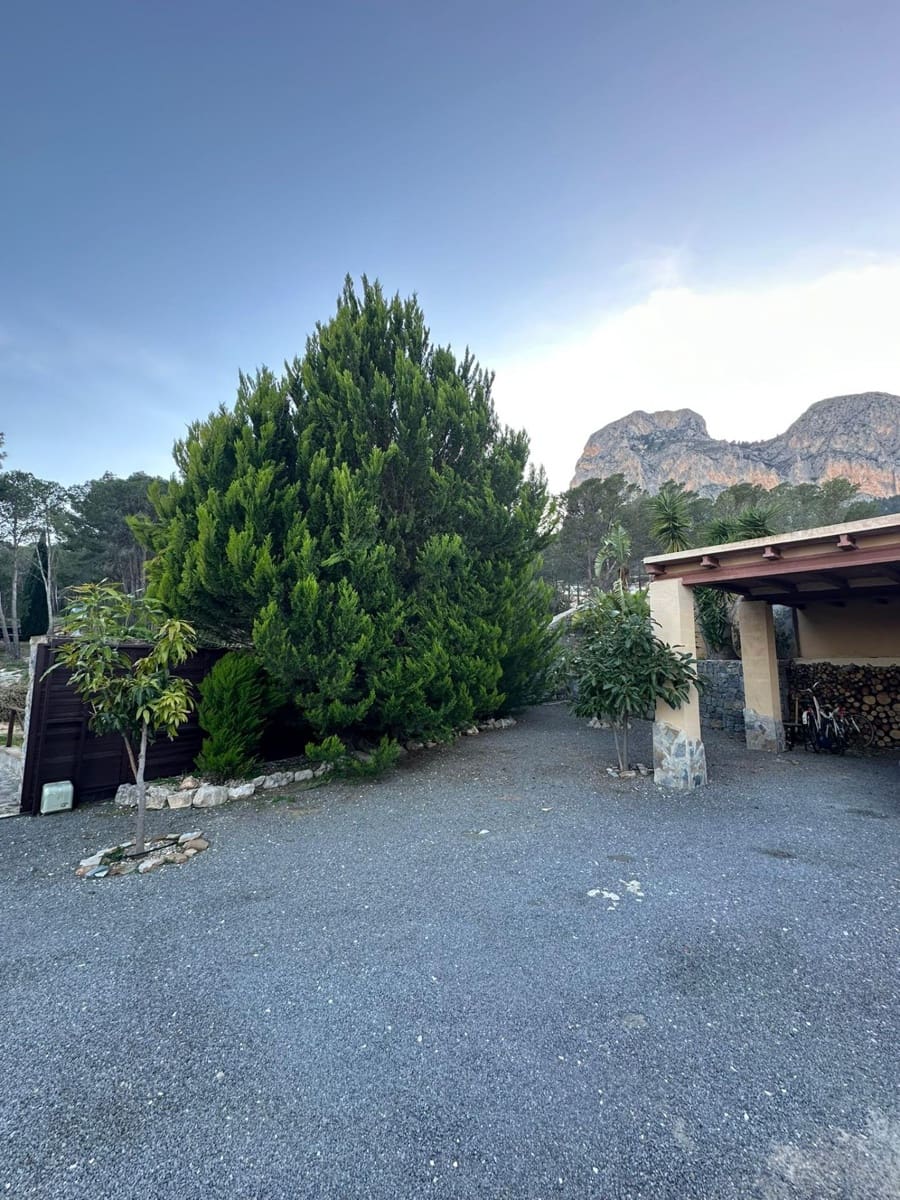 4 Zimmer Villa zu verkaufen in Polop - 650.000 € (Ref: 9686474)