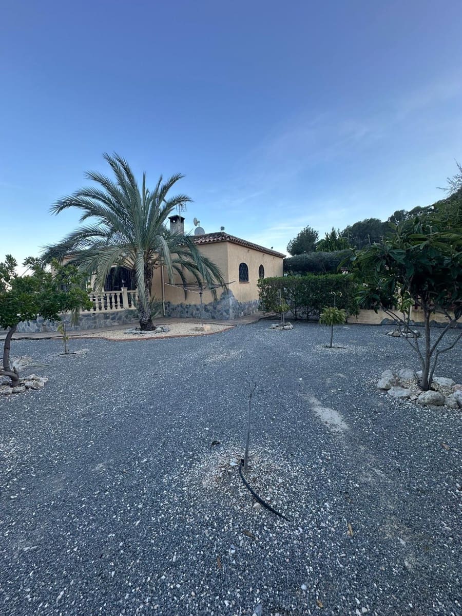 4 Zimmer Villa zu verkaufen in Polop - 650.000 € (Ref: 9686474)