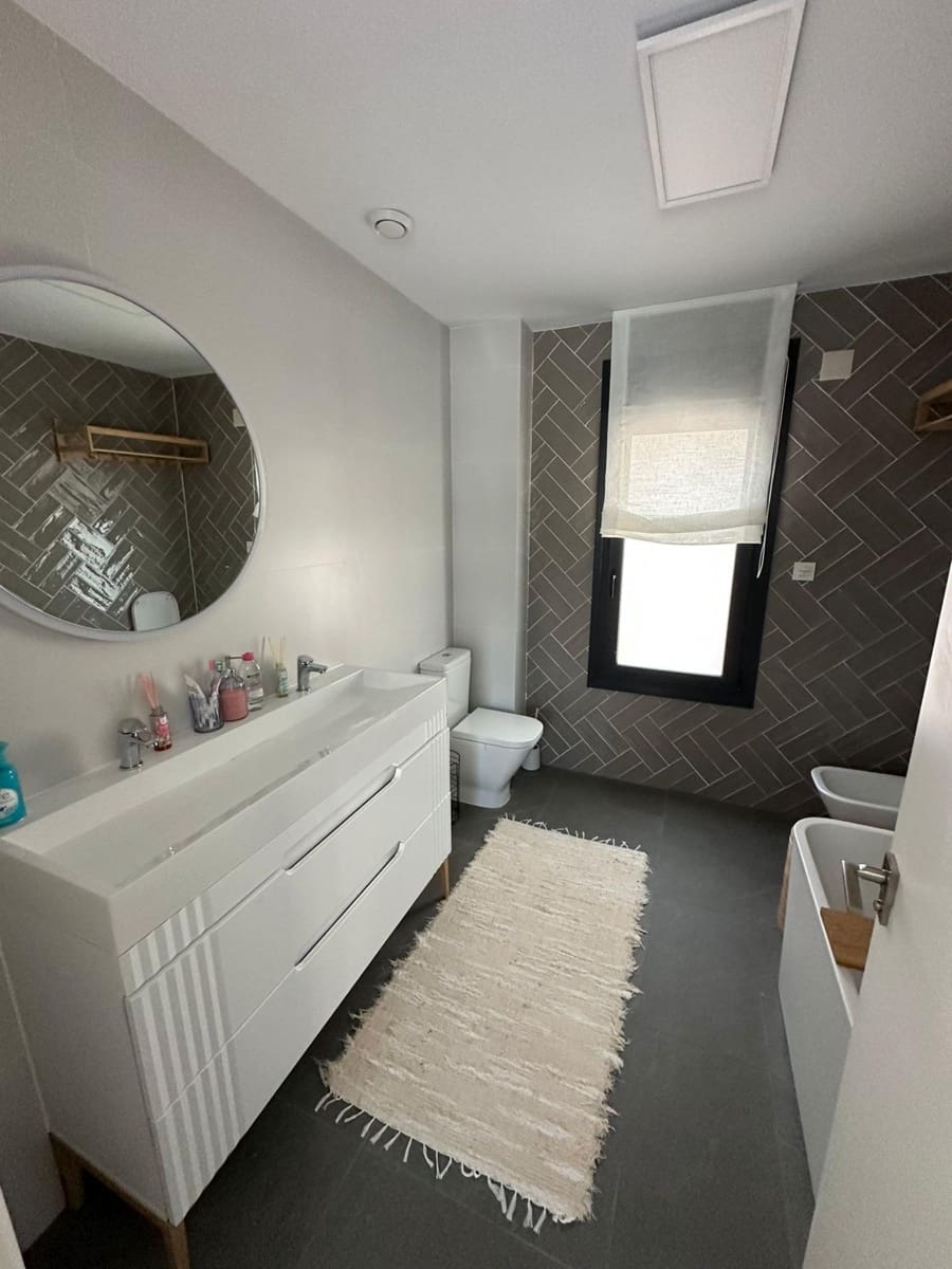 3 bedroom Villa for sale in Polop with pool - € 695,000 (Ref: 9686475)