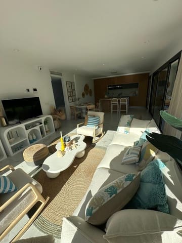 3 bedroom Villa for sale in Polop with pool - € 695,000 (Ref: 9686475)