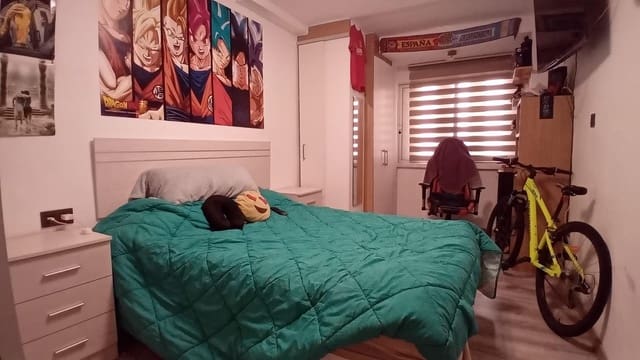 4 soveværelse Lejlighed til salg i Colonia Madrid, Benidorm - € 242.000 (Ref: 9695375)