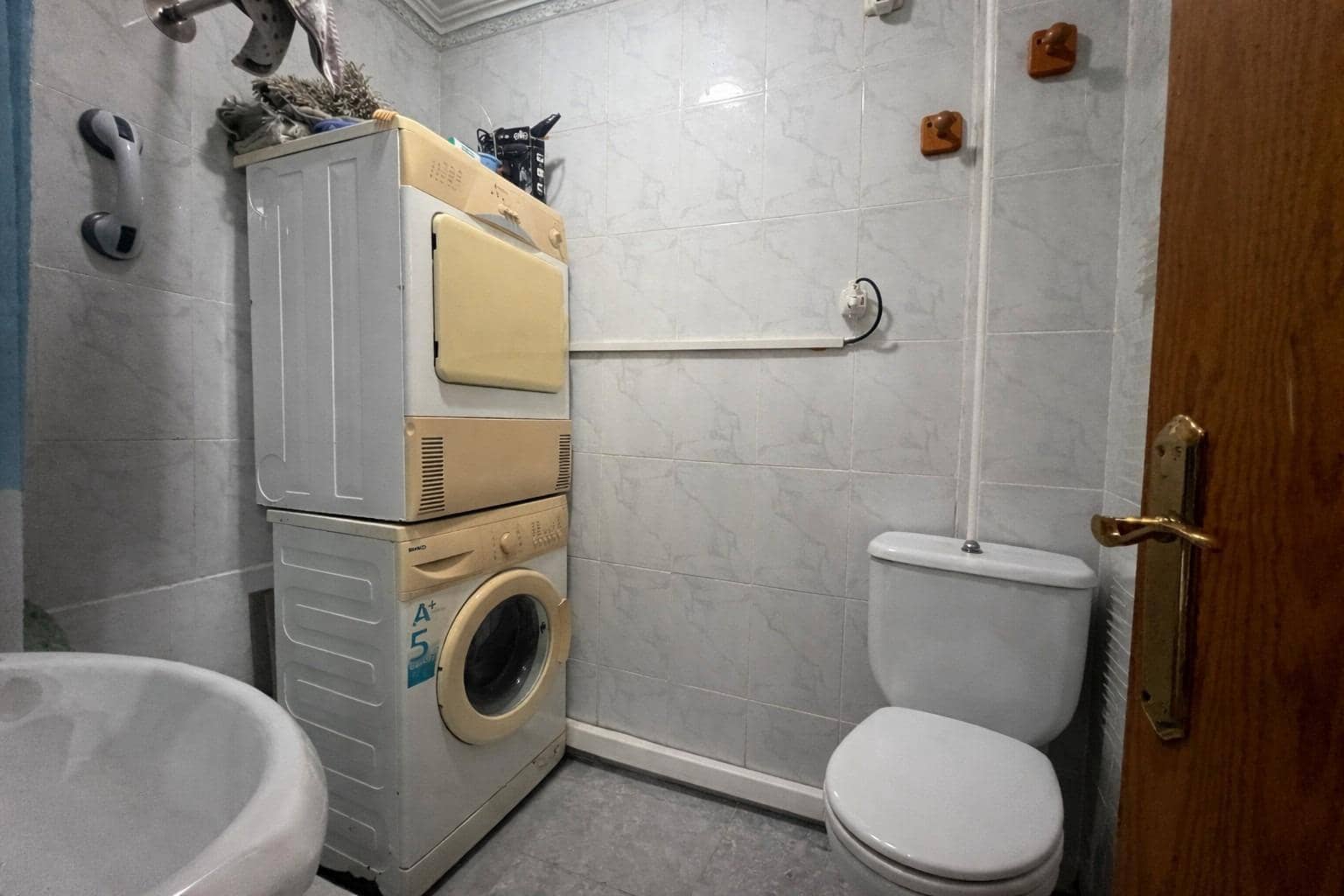 2 bedroom Apartment for sale in Benidorm - € 155,000 (Ref: 9741762)