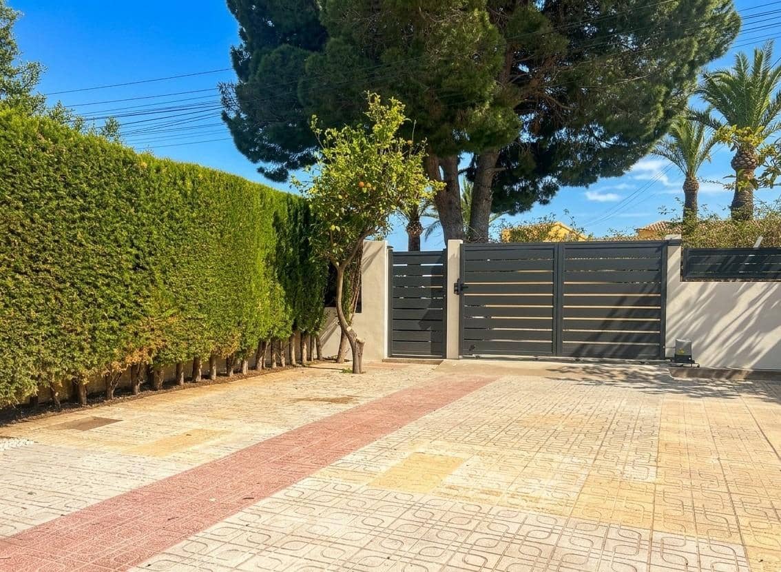 4 sypialnia Dom blizniak na sprzedaż w La Nucia z basenem - 395 000 € (Ref: 9773093)