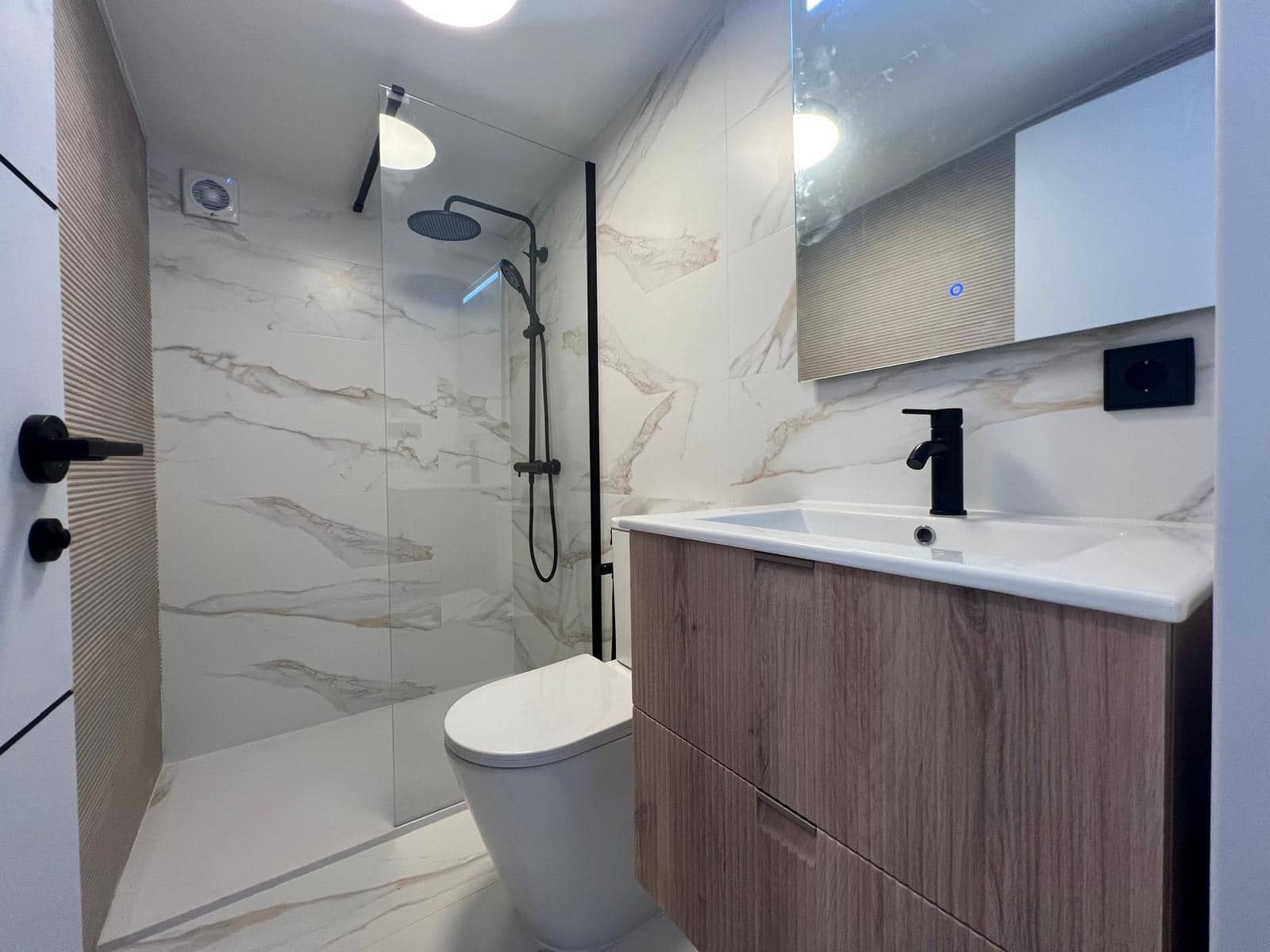 4 sypialnia Dom blizniak na sprzedaż w La Nucia z basenem - 395 000 € (Ref: 9773093)