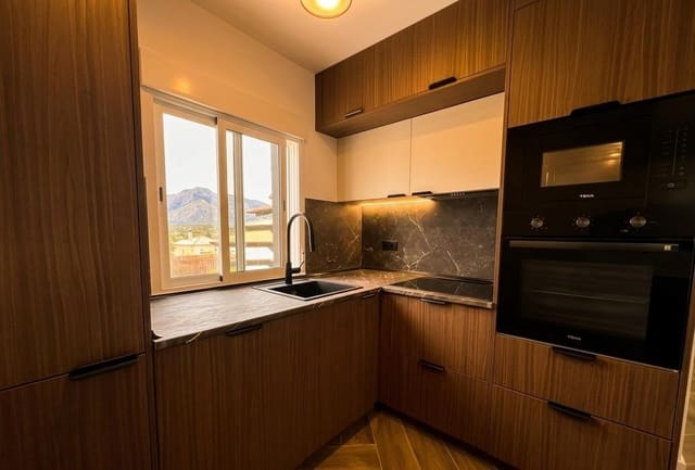 4 bedroom Semi-detached Villa for sale in La Nucia with pool - € 395,000 (Ref: 9773093)