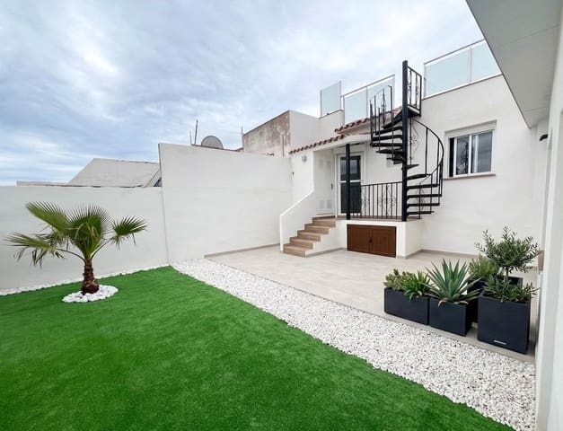 4 bedroom Semi-detached Villa for sale in La Nucia with pool - € 395,000 (Ref: 9773093)
