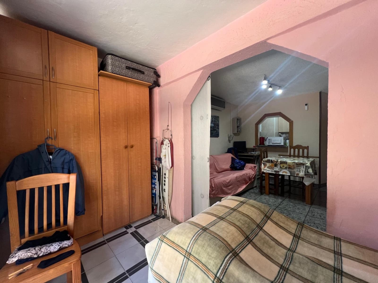 1 soverom Studio til salgs i Benidorm med svømmebasseng - € 135 000 (Ref: 9780588)