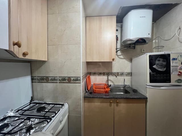 1 soverom Studio til salgs i Levante, Benidorm med svømmebasseng - € 135 000 (Ref: 9780588)