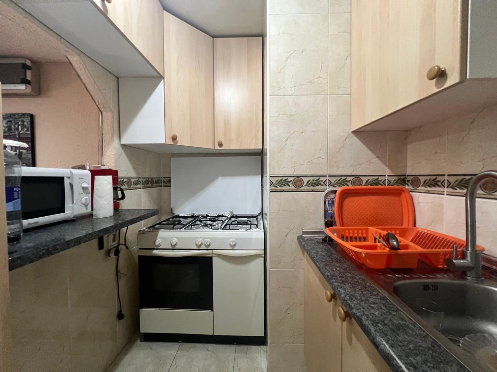 1 soverom Studio til salgs i Benidorm med svømmebasseng - € 135 000 (Ref: 9780588)