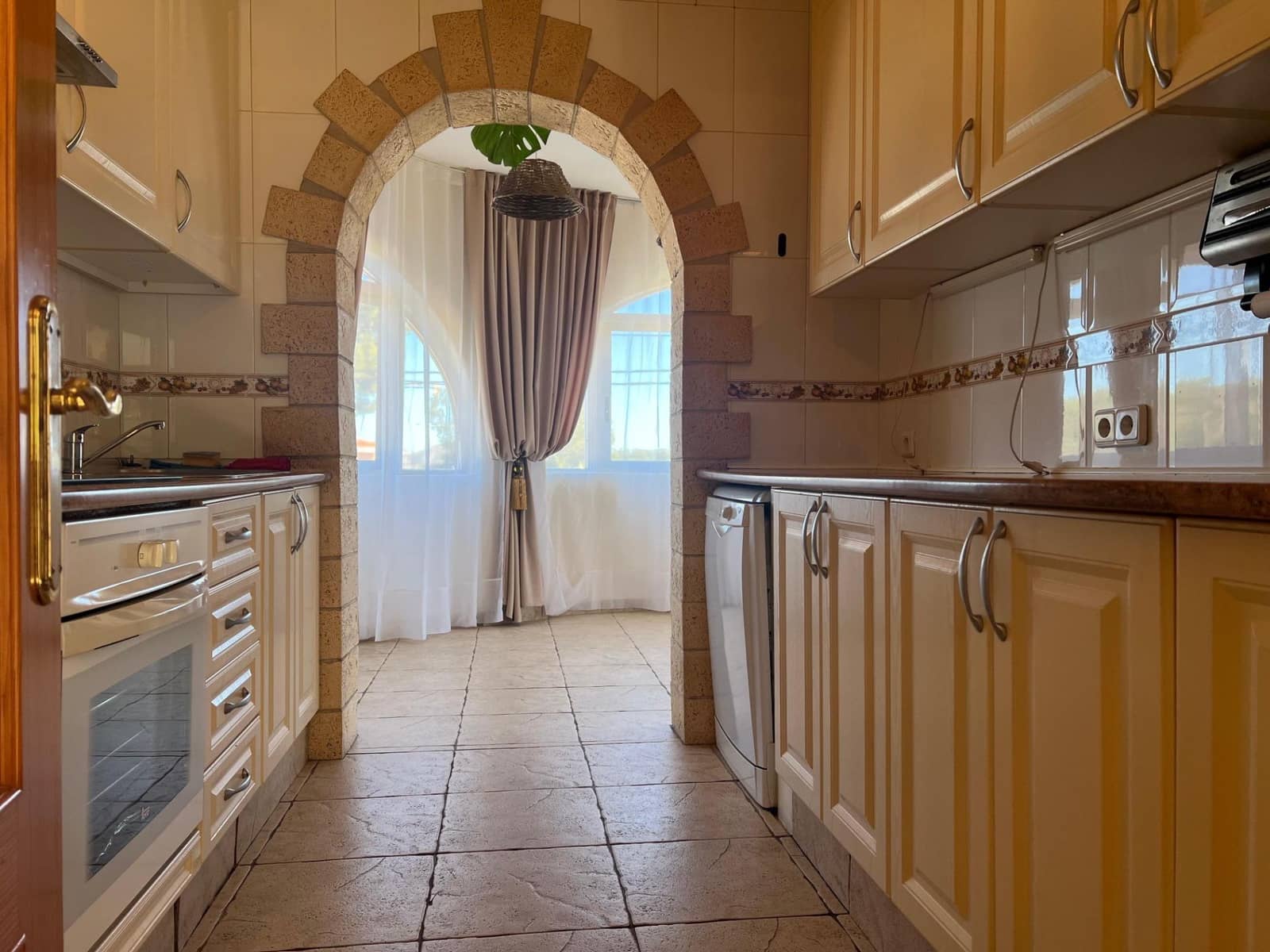 2 bedroom Villa for rent in La Nucia with garage - € 1,450 (Ref: 9780589)