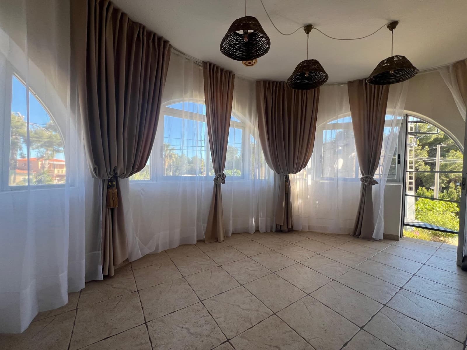 2 bedroom Villa for rent in La Nucia with garage - € 1,450 (Ref: 9780589)