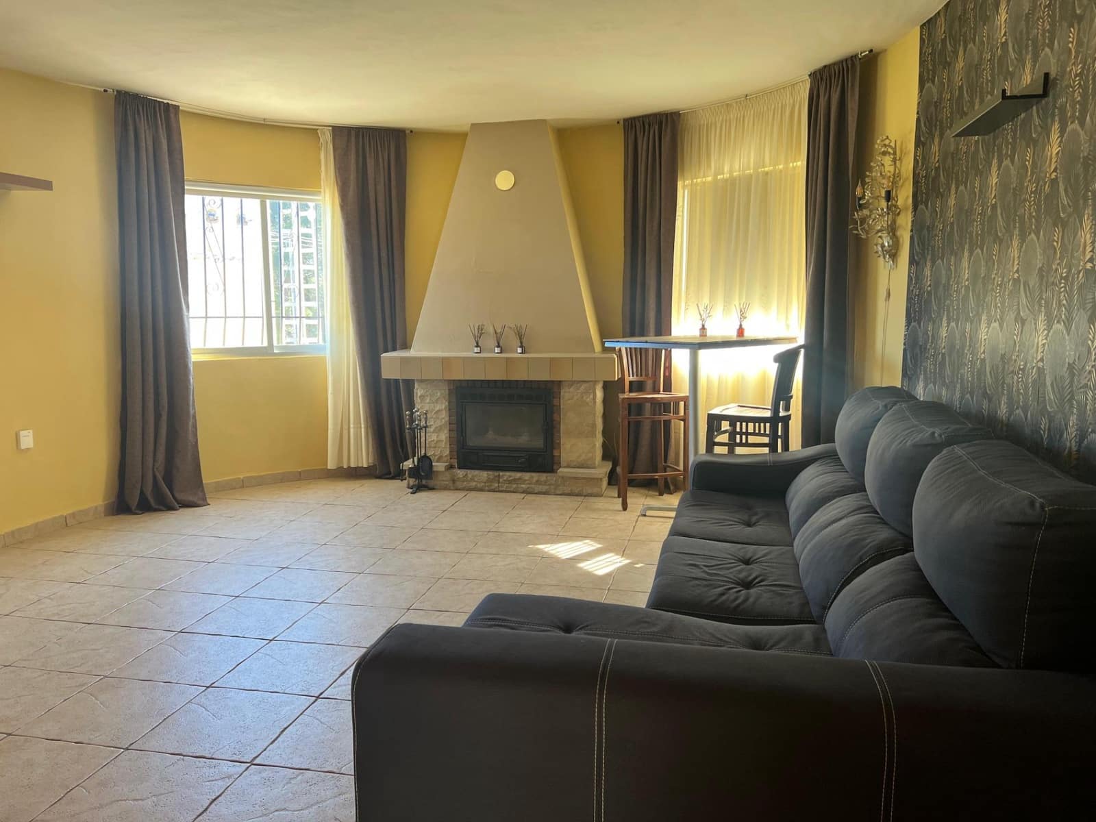 2 bedroom Villa for rent in La Nucia with garage - € 1,450 (Ref: 9780589)