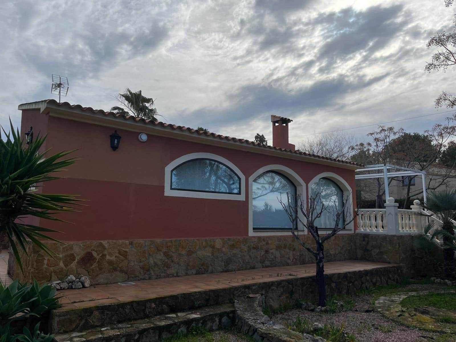 4 soveværelse Villa til leje i Benidorm med swimmingpool - € 2.700 (Ref: 9788427)