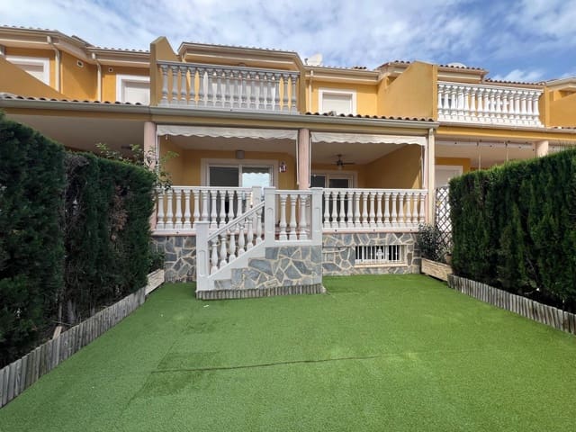 3 sovrum Radhus till salu i Alfaz del Pi / L'Alfàs del Pi med pool garage - 361 000 € (Ref: 9815871)