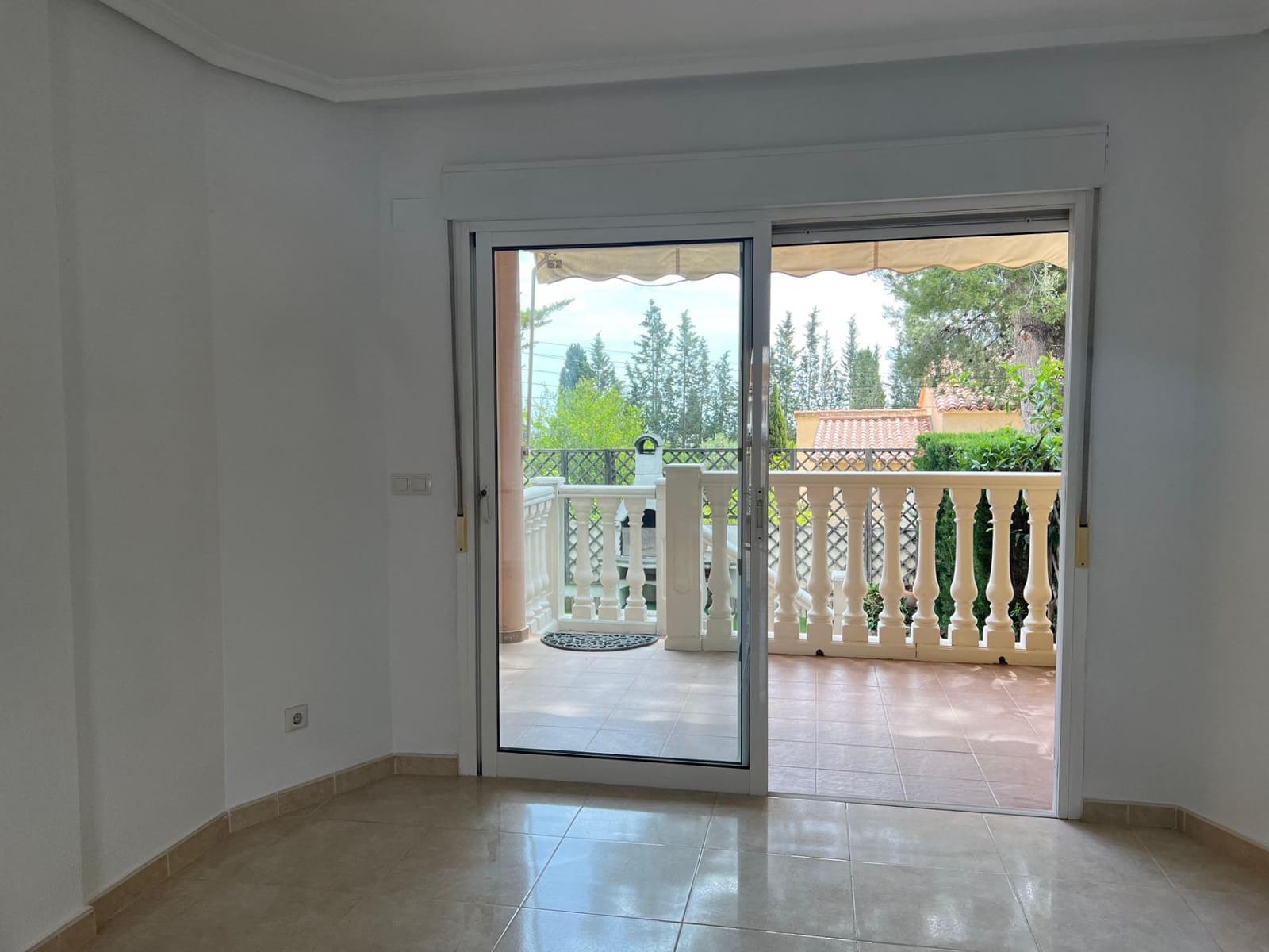 3 chambre Villa/Maison Mitoyenne à vendre à Alfaz del Pi / L'Alfas del Pi avec piscine garage - 361 000 € (Ref: 9815871)