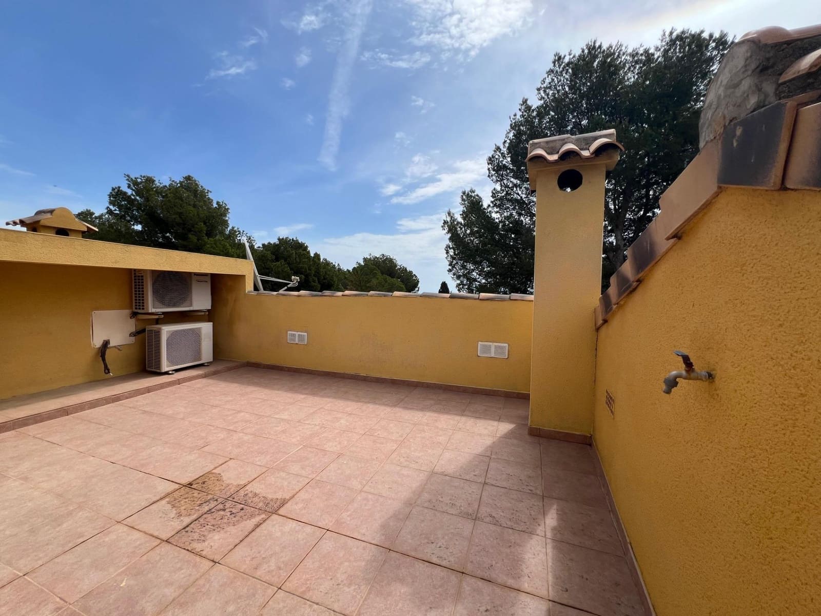 3 chambre Villa/Maison Mitoyenne à vendre à Alfaz del Pi / L'Alfas del Pi avec piscine garage - 361 000 € (Ref: 9815871)