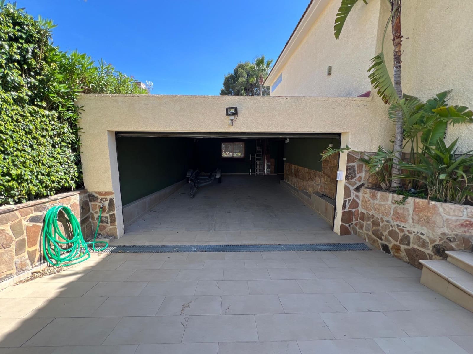 5 soverom Villa til salgs i Benidorm med svømmebasseng garasje - € 895 000 (Ref: 9818261)