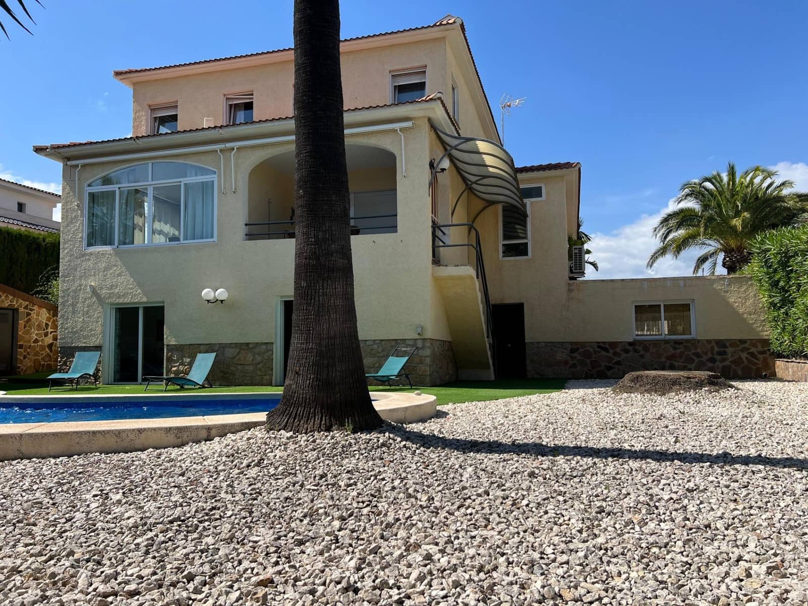 5 soverom Villa til salgs i Benidorm med svømmebasseng garasje - € 895 000 (Ref: 9818261)