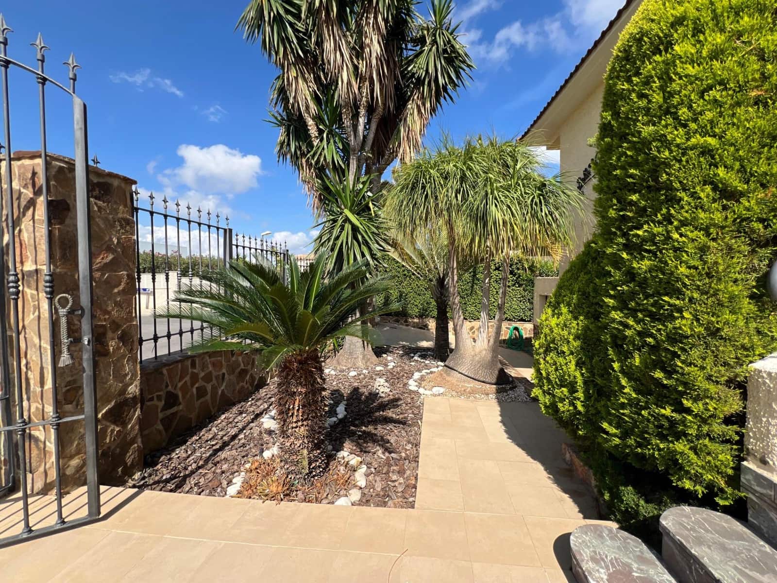5 soverom Villa til salgs i Benidorm med svømmebasseng garasje - € 895 000 (Ref: 9818261)