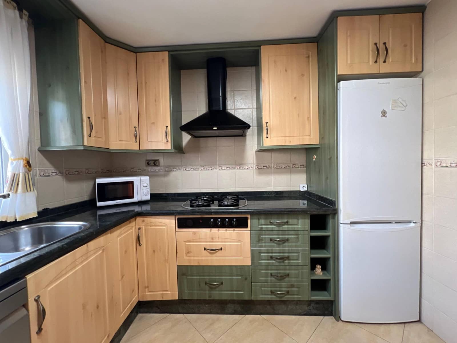 Adosado de 4 habitaciones en La Nucia en venta con piscina - 320.000 € (Ref: 9820542)