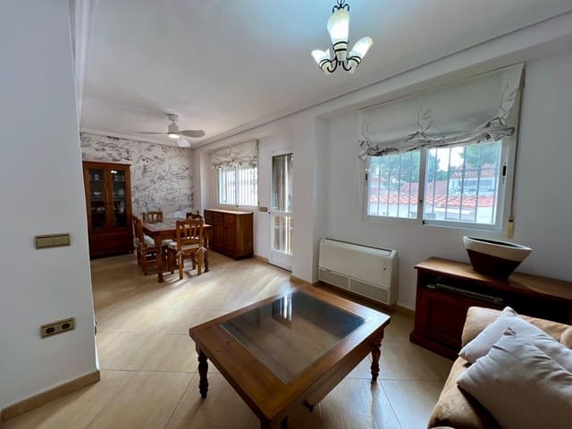 Adosado de 4 habitaciones en La Nucia en venta con piscina - 320.000 € (Ref: 9820542)