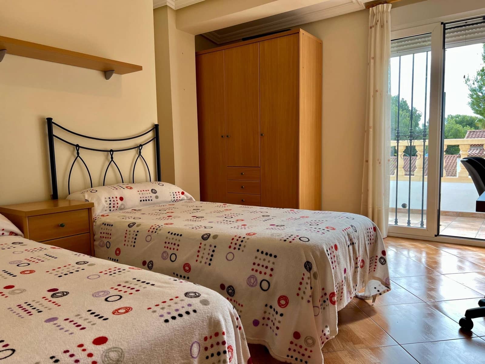 Adosado de 4 habitaciones en La Nucia en venta con piscina - 320.000 € (Ref: 9820542)