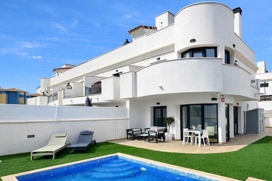3 sypialnia Dom szeregowy na sprzedaż w Finestrat - 415 900 € (Ref: 9829192)