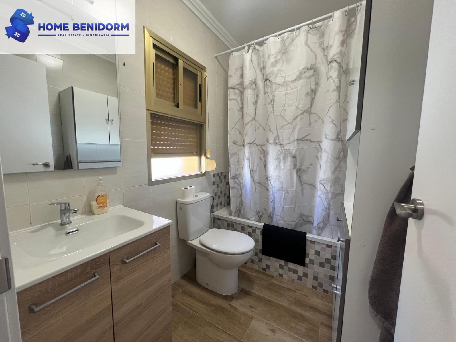 2 bedroom Terraced Villa for rent in La Nucia with pool garage - € 950 (Ref: 9836687)