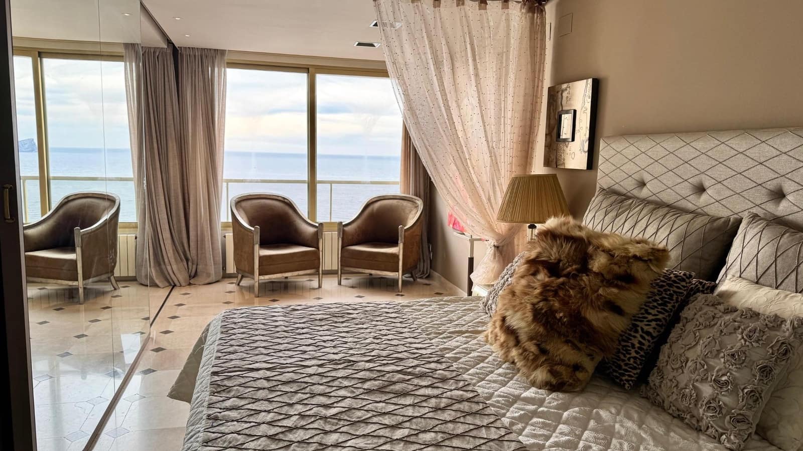 3 Zimmer Wohnung zu verkaufen in Benidorm mit Pool - 889.000 € (Ref: 9836688)
